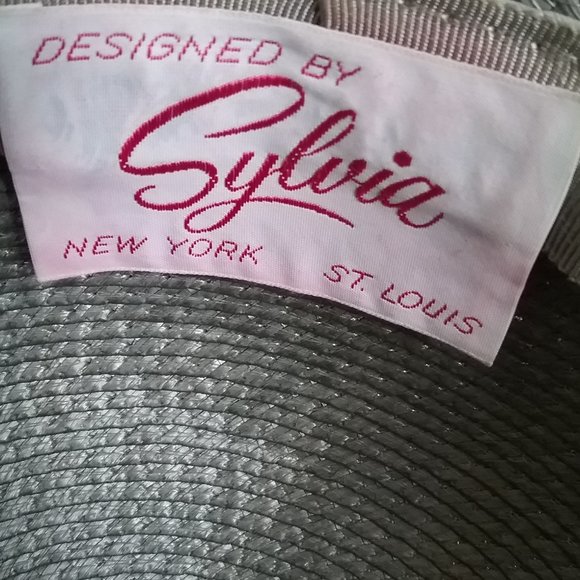 Sylvia Elegant hat - Picture 11 of 11